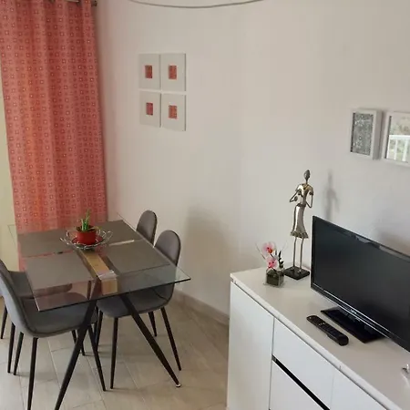 Estudio Vistas Al Oceano Y Playa *